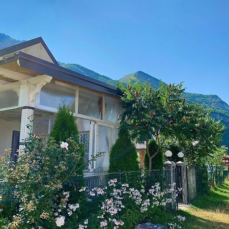 Lola Guest House Vusanje Экстерьер фото